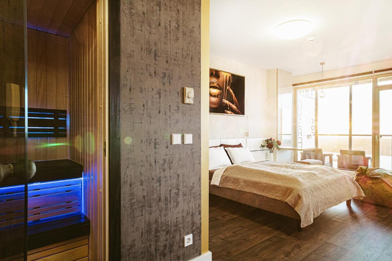 Sky Flat Jacuzzi 27 Floor Daire Klaipėda Dış mekan fotoğraf